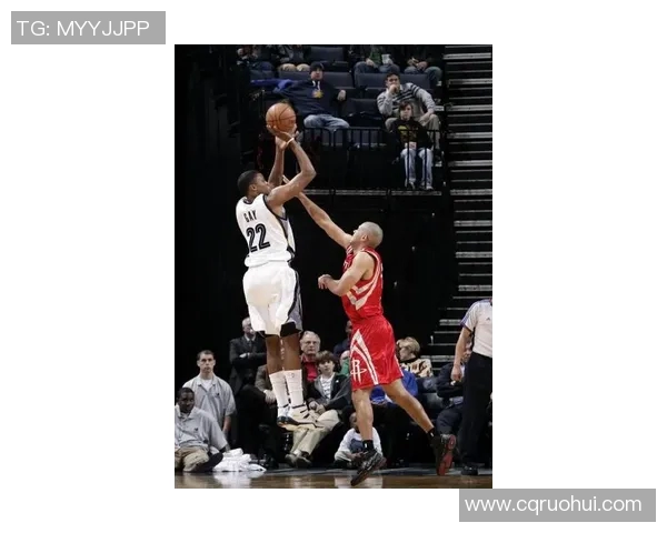 加索尔精彩扣篮挑战姚明身高优势引发球迷热议