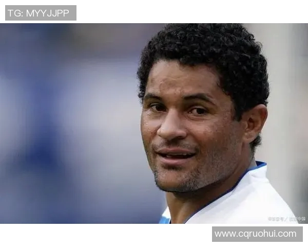 不会踢球的足球明星有哪些他们的成就与影响力如何