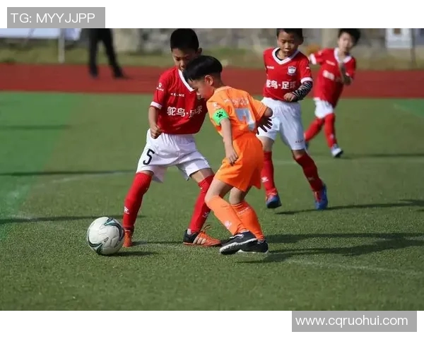 足球明星两杠发型的魅力与风格解析引领潮流的运动时尚新趋势